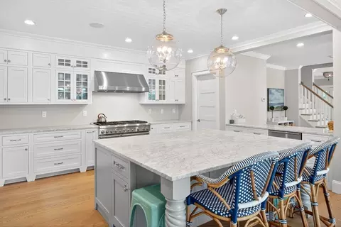 27 Prestwick Ln, Mashpee, MA 02649 photo 8
