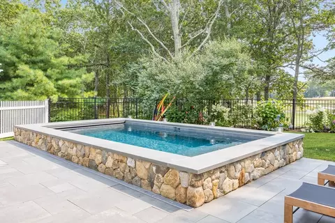 27 Prestwick Ln, Mashpee, MA 02649 photo 36