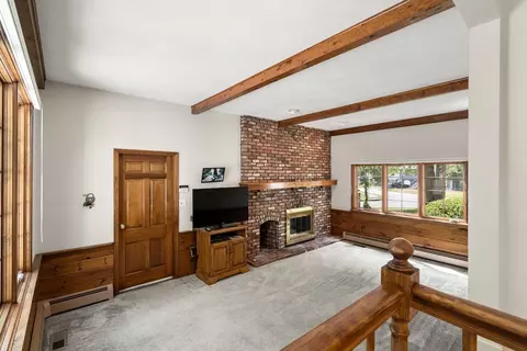 Living - 1 Eric Dr, Saugus, MA 01906 photo 3 of 4