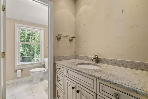 Bath - 1 Eric Dr, Saugus, MA 01906 photo 3 of 4