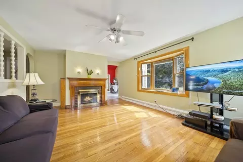11 Warren, Georgetown, MA 01833 photo 8