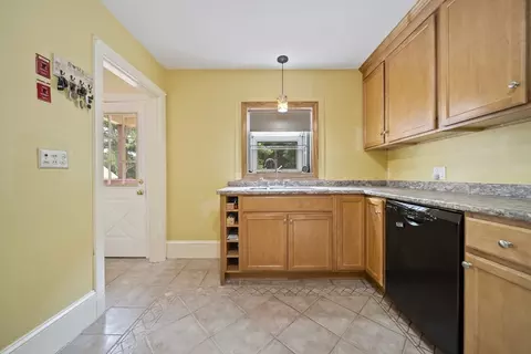 11 Warren, Georgetown, MA 01833 photo 12