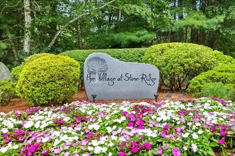 11 Stone Ridge Rd #11, Westford, MA 01886