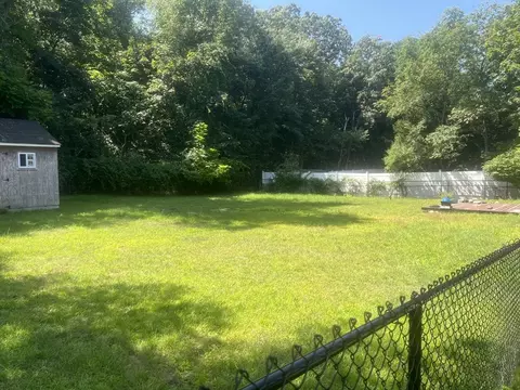 Exterior - 69 Keddy St, Springfield, MA 01109 photo 3 of 3