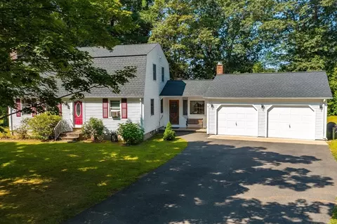 4 Bien Cir, Easthampton, MA 01027 photo 2