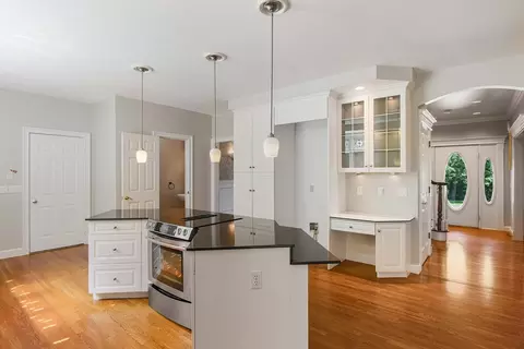 50 Highland View Dr, Sutton, MA 01590 photo 4