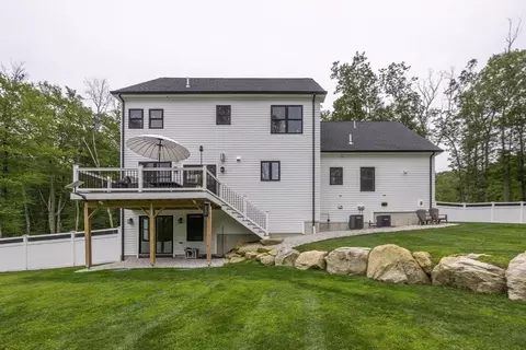2 Ledgestone Rd, Douglas, MA 01516 photo 40