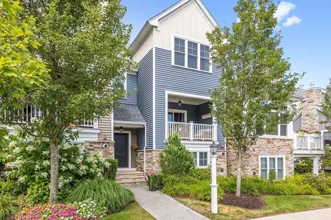 55 Boatwrights Loop, Plymouth, MA 02360