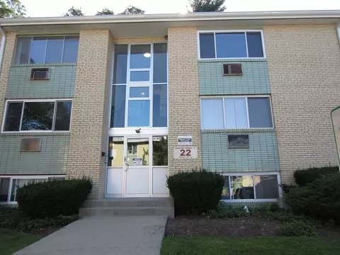 22 Nelson Dr #2E, Randolph, MA 02368