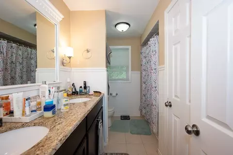 66 Locust Ave, Worcester, MA 01604 photo 27