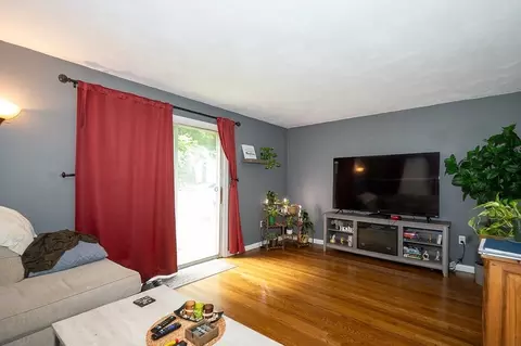66 Locust Ave, Worcester, MA 01604 photo 17