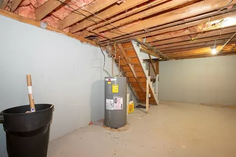 66 Locust Ave, Worcester, MA 01604 photo 21