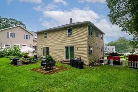 66 Locust Ave, Worcester, MA 01604 photo 6