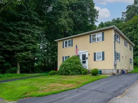 66 Locust Ave, Worcester, MA 01604 photo 4