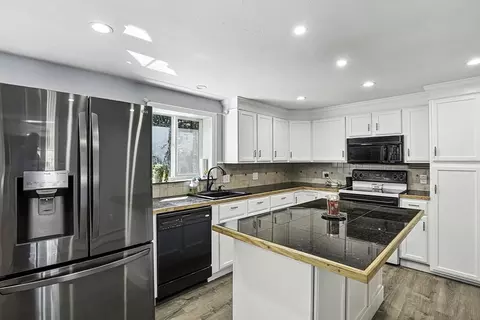 334 Mendon Rd, Northbridge, MA 01534 photo 10