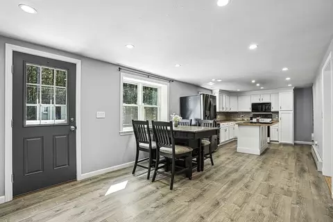 334 Mendon Rd, Northbridge, MA 01534 photo 11