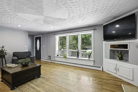 334 Mendon Rd, Northbridge, MA 01534 photo 5