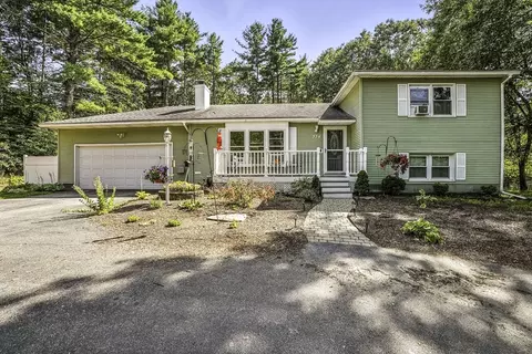 334 Mendon Rd, Northbridge, MA 01534