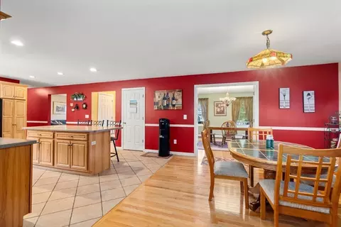 57 Eagle Dr, Dudley, MA 01571 photo 12