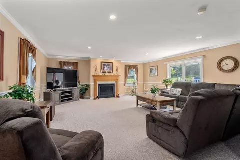 57 Eagle Dr, Dudley, MA 01571 photo 16