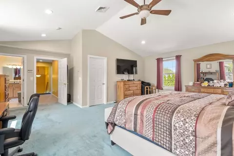 57 Eagle Dr, Dudley, MA 01571 photo 28