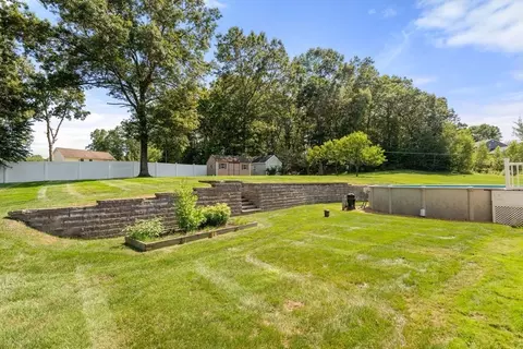 57 Eagle Dr, Dudley, MA 01571 photo 40