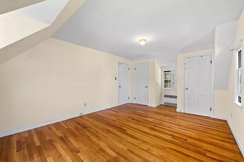 Bedroom - 10 Trinity Ave, Worcester, MA 01605 photo 2 of 6