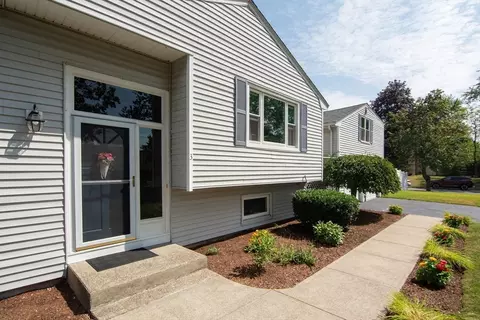 Exterior - 3 Jay Dr, Framingham, MA 01701 photo 11 of 11