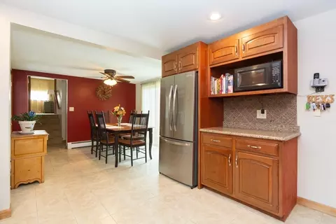 Other - 3 Jay Dr, Framingham, MA 01701 photo 3 of 8