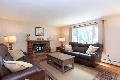 Living - 3 Jay Dr, Framingham, MA 01701 photo 1 of 4