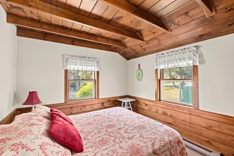 Bedroom - 2 Edward St, Wareham, MA 02571 photo 1 of 2