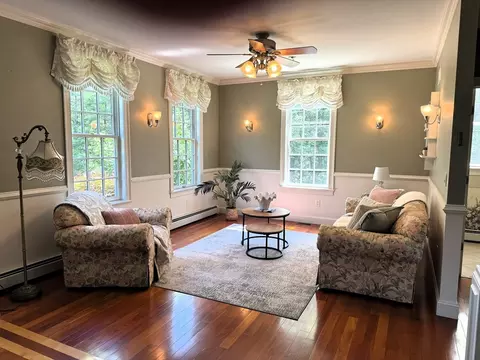 Living - 165 Blackstone St, Mendon, MA 01756 photo 1 of 5