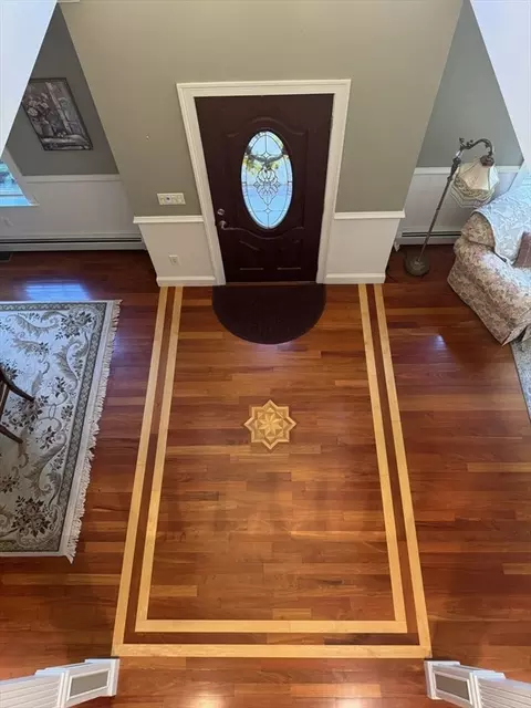 Entry Way - 165 Blackstone St, Mendon, MA 01756 photo 1 of 6