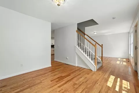 24 Porter St, Springfield, MA 01104 photo 11