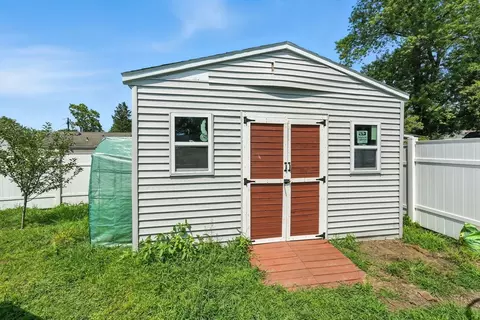 24 Porter St, Springfield, MA 01104 photo 40