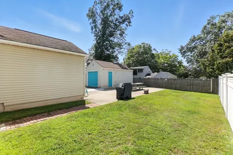 200 Ellsworth Ave, Springfield, MA 01118 photo 30