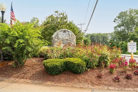 102 Patrick Rd #102, Tewksbury, MA 01876