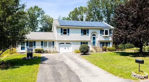 21 Nora Ln, Ludlow, MA 01056