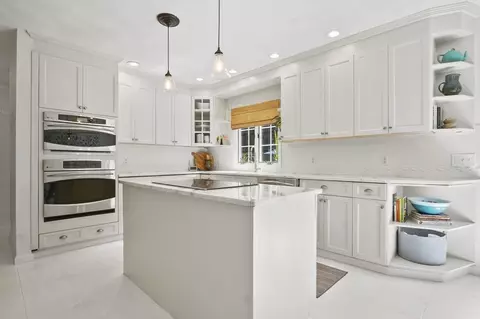 3 Lantern Ln, Georgetown, MA 01833 photo 8