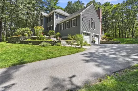 3 Lantern Ln, Georgetown, MA 01833 photo 39