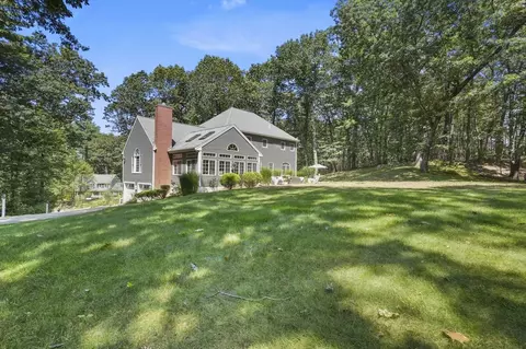3 Lantern Ln, Georgetown, MA 01833 photo 38