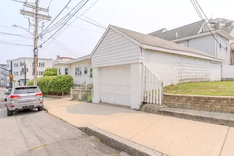Exterior - 406 Ferry St, Everett, MA 02149 photo 4 of 4