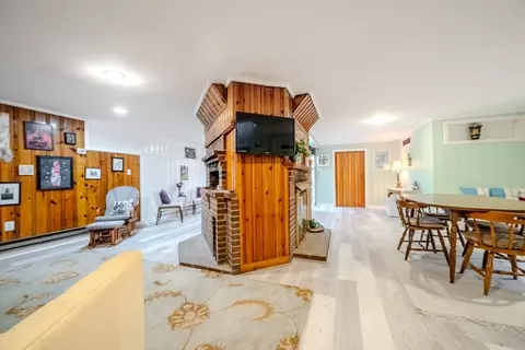 Living - 406 Ferry St, Everett, MA 02149 photo 5 of 6