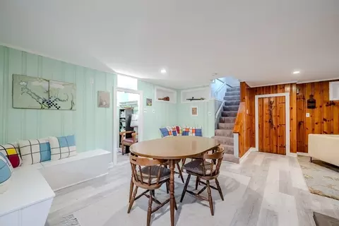Dining - 406 Ferry St, Everett, MA 02149 photo 3 of 3