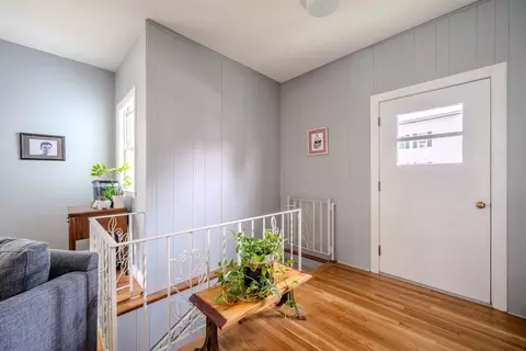 Entry Way - 406 Ferry St, Everett, MA 02149 photo 2 of 2