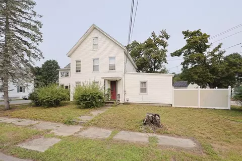 104 Harrison St, Leominster, MA 01453