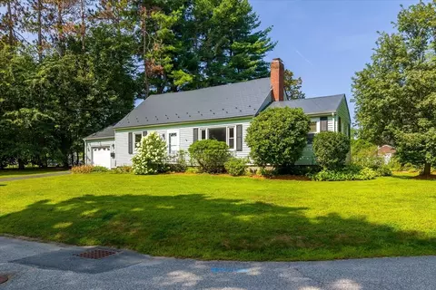31 Bonnie View Dr, West Boylston, MA 01583