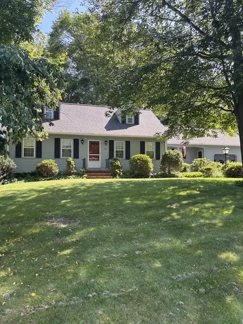 161 Woodland, Somerset, MA 02726