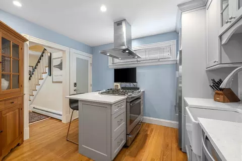 Kitchen - 4 Webster Ct, Stoneham, MA 02180 photo 4 of 4