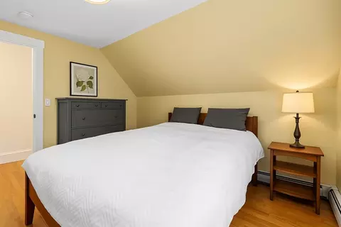 Bedroom - 4 Webster Ct, Stoneham, MA 02180 photo 2 of 3
